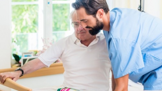 Umiejętność zachowania się w sytuacji agresji ze strony pensjonariusza w jednostkach organizacyjnych pomocy społecznej